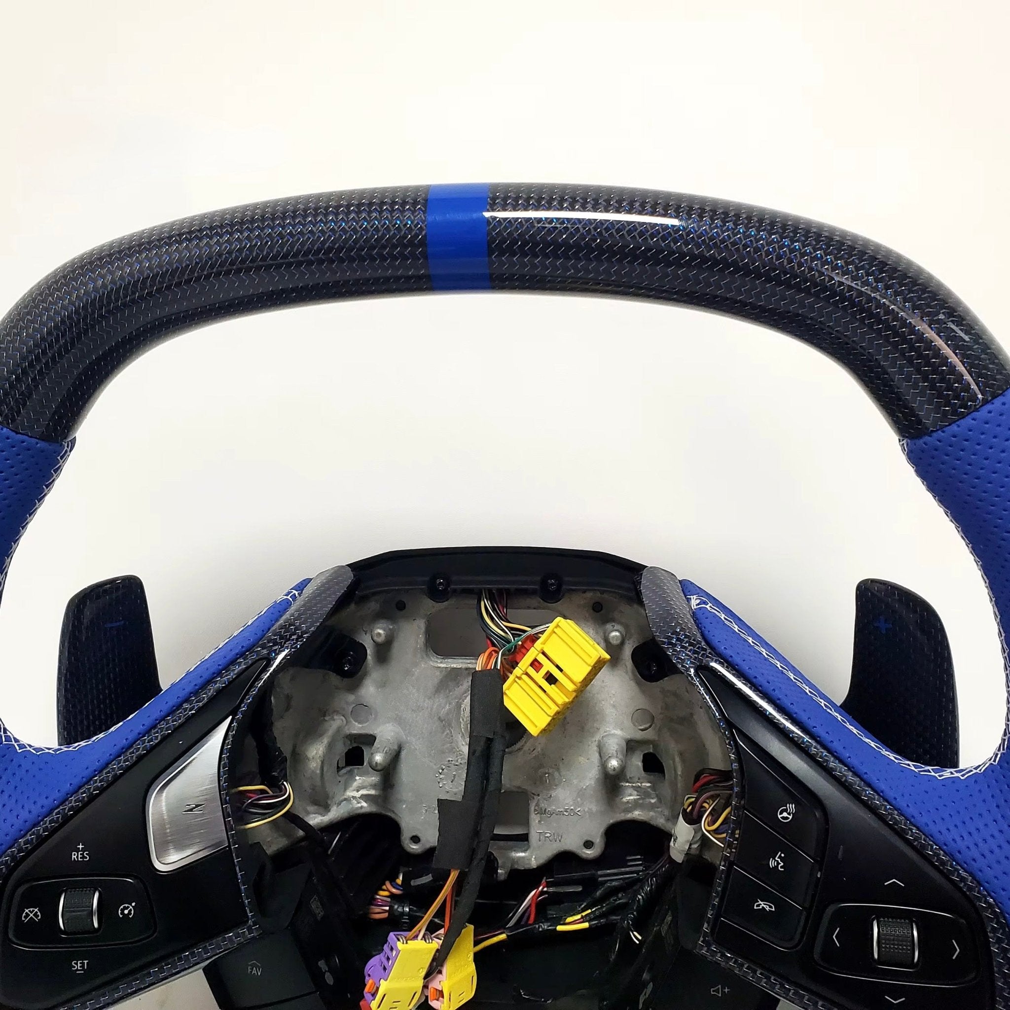 Chevrolet Corvette C8 - Wet Carbon Fiber Steering Wheel